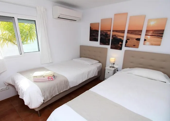 Vincent Hotel *