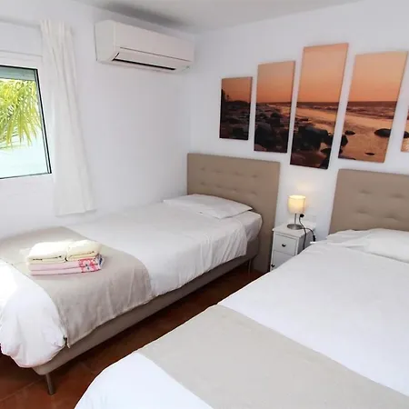 Vincent Отель *