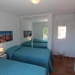 Vincent Ξενοδοχείο *